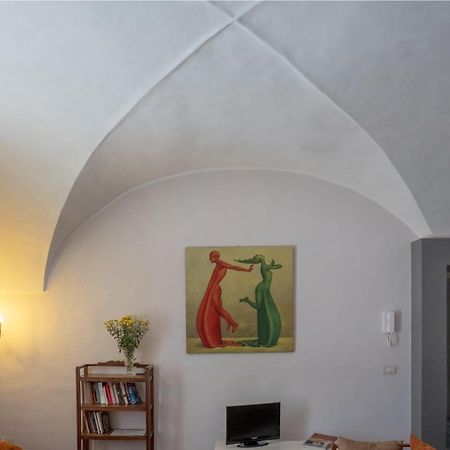 Tre Vie Apartment Con Terrazzo Giardino Pensile CTA Eksteriør billede