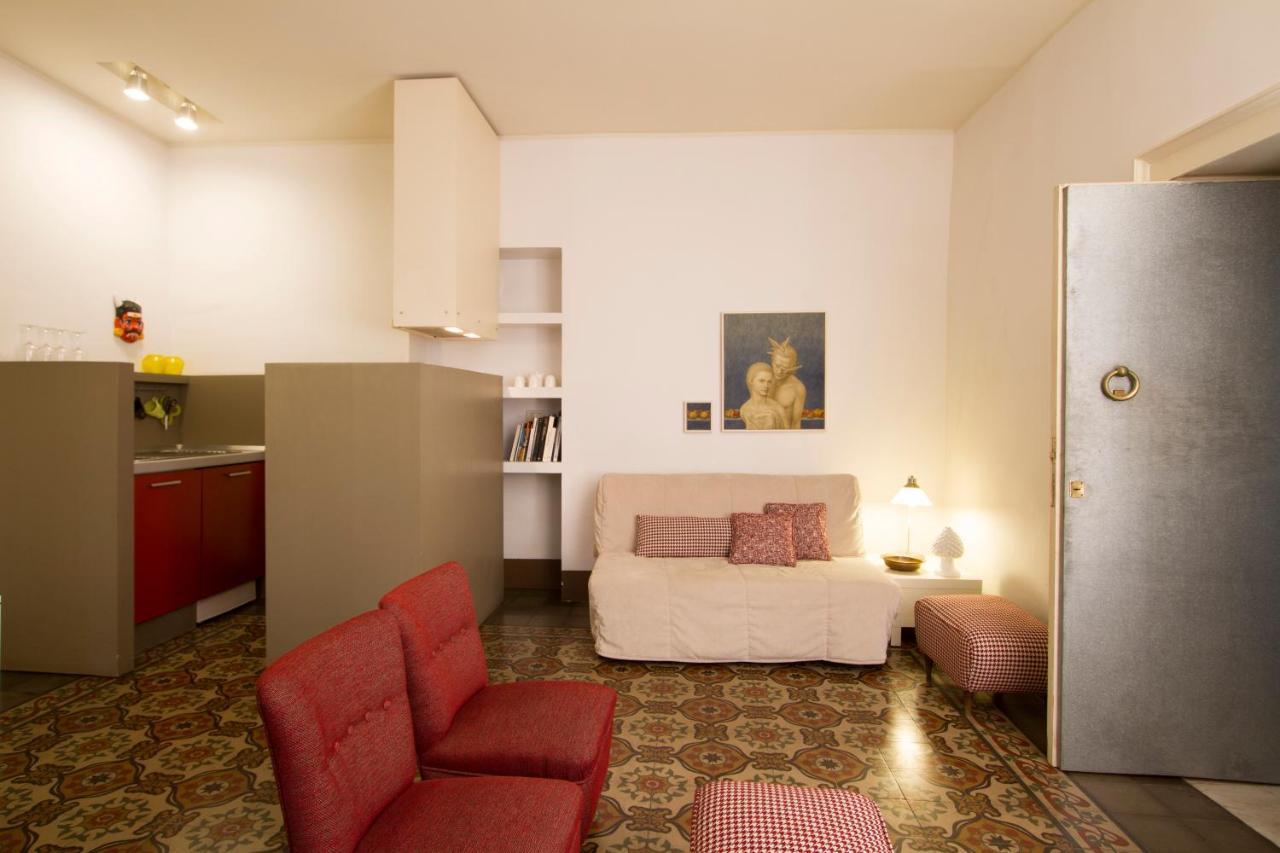 Tre Vie Apartment Con Terrazzo Giardino Pensile CTA Eksteriør billede
