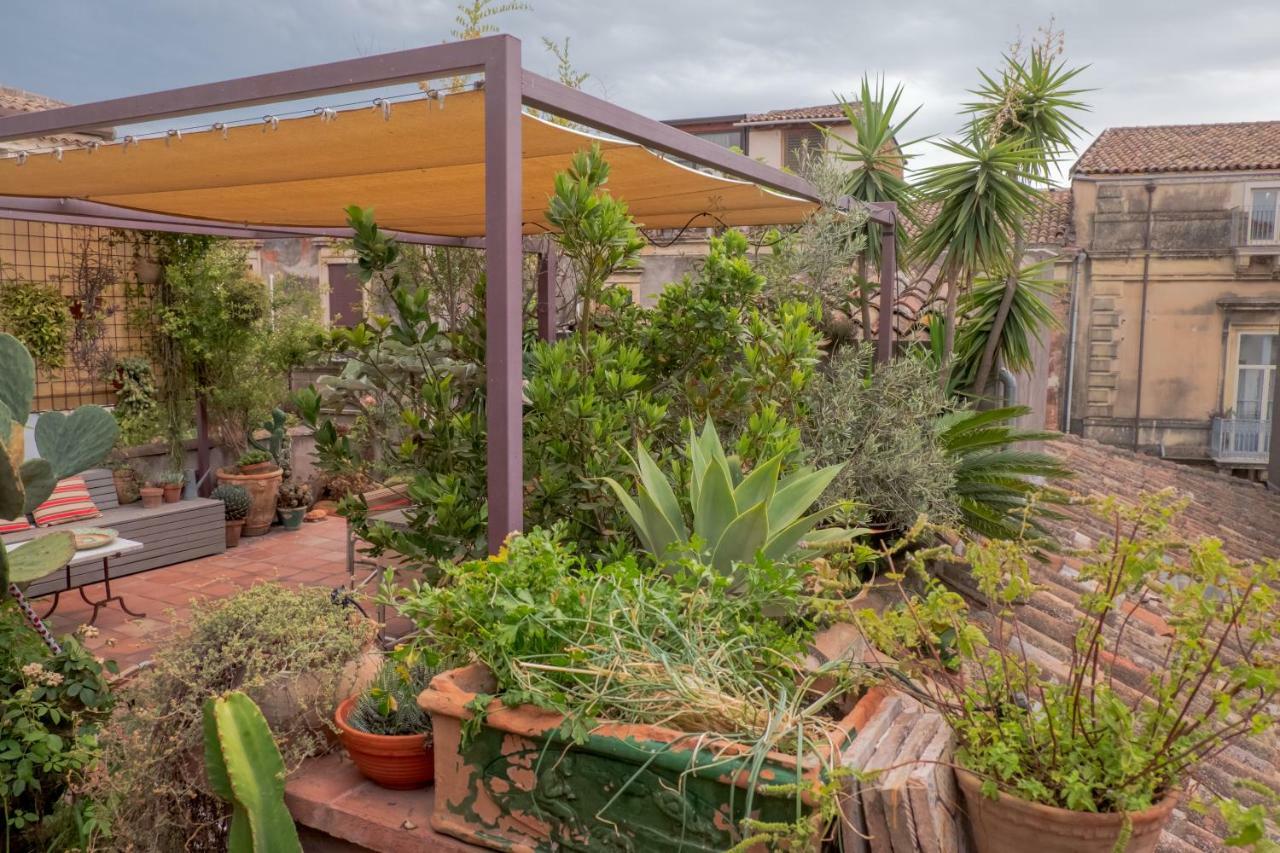 Tre Vie Apartment Con Terrazzo Giardino Pensile CTA Eksteriør billede